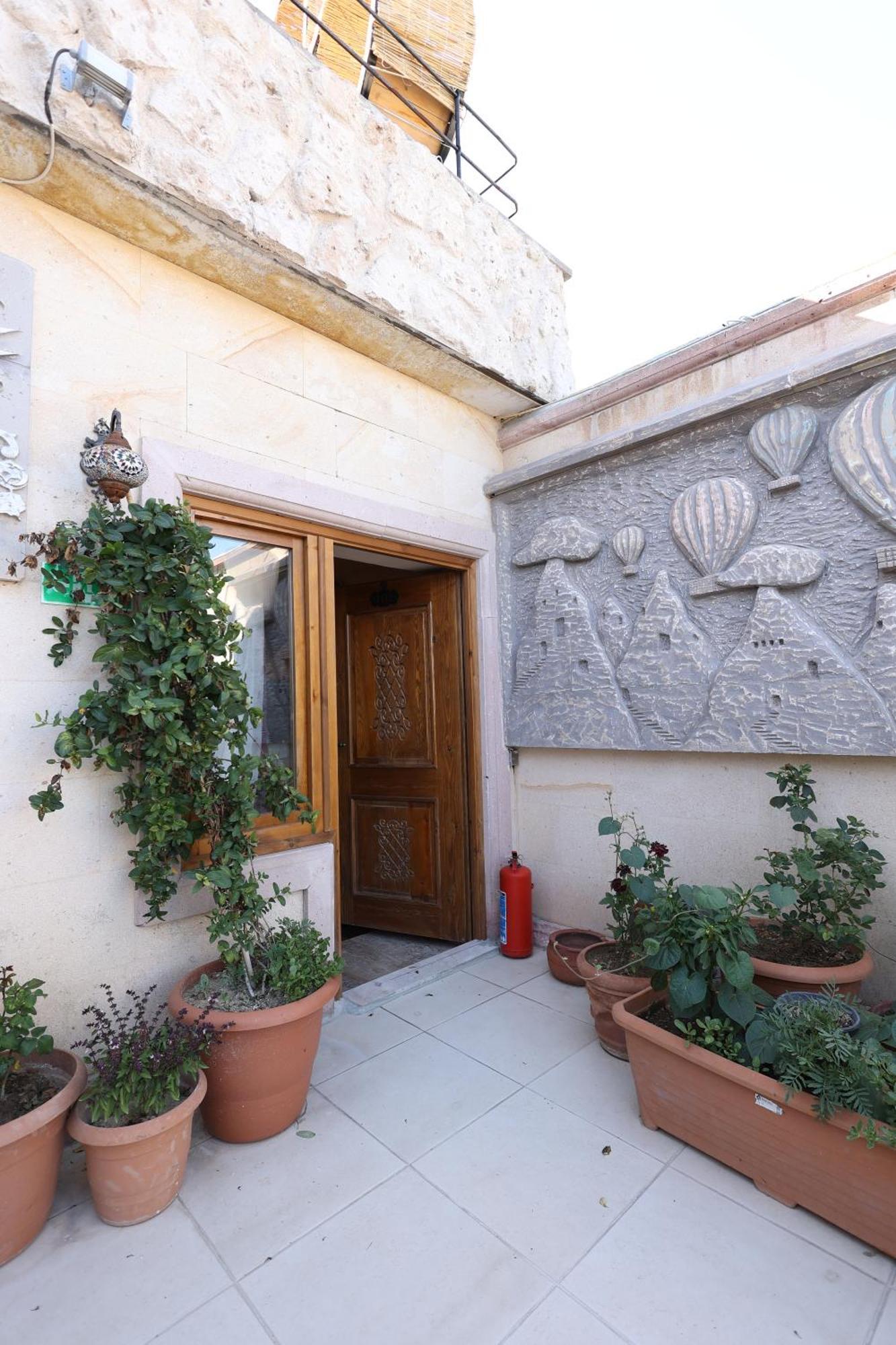 Ferienwohnung Lucky Luke Stone House Göreme Exterior foto